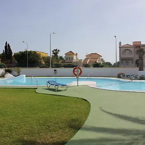 https://apartamentos-el-minarete.es-andalucia.com